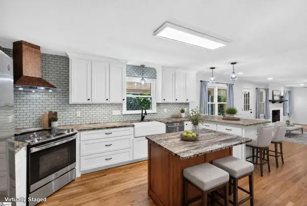 617 Sharondale Court, Spartanburg, SC 29303