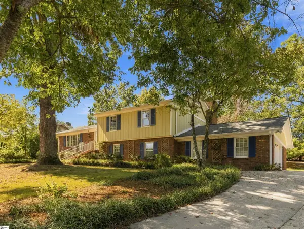 6 Braddock Drive, Taylors, SC 29687
