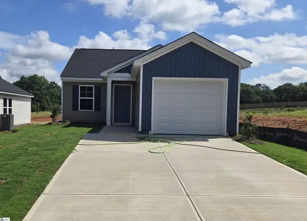182 Cloverfield Lane, Spartanburg, SC 29303