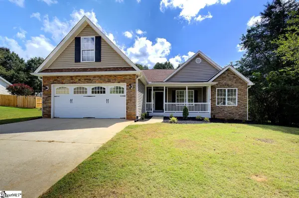 4 Judges Lane, Greer, SC 29651