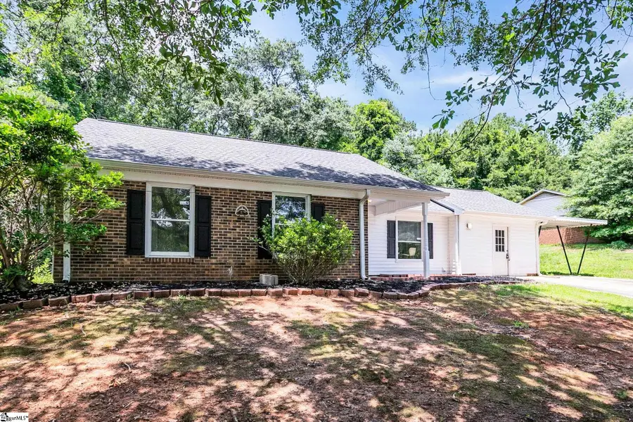 38 Shore Drive, Greenville, SC 29611 - #2