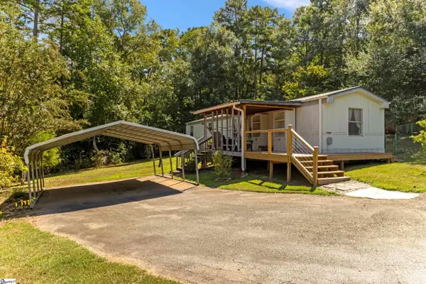506 Charlies Creek Road, Iva, SC 29655
