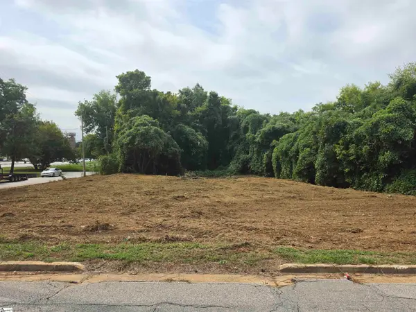 8587 Trescott Street, Greenville, SC 29601