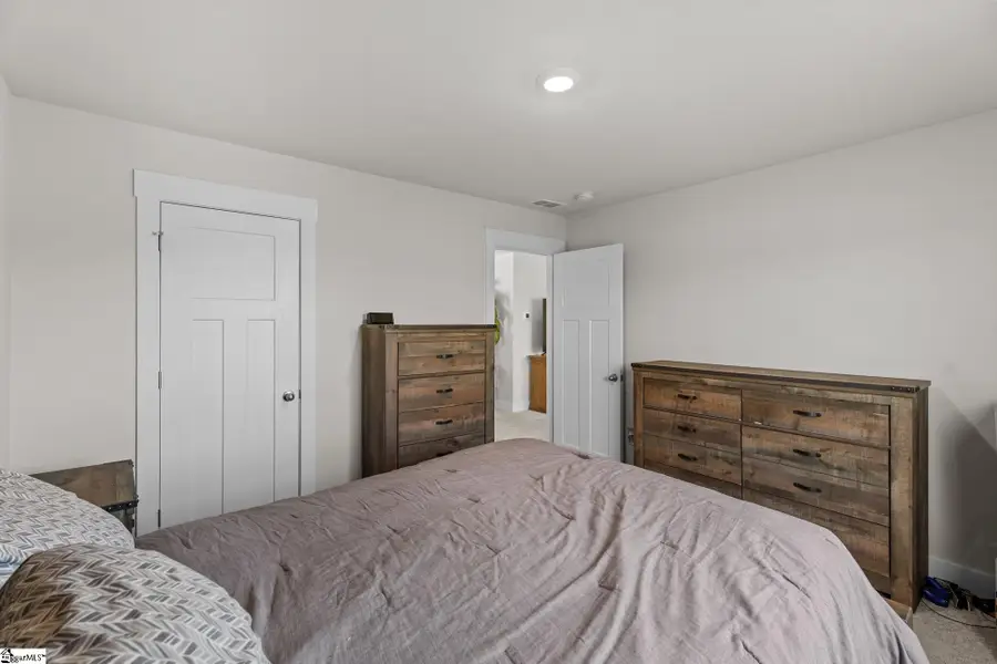 14 Shorncliffe Road, Simpsonville, SC 29680 - #3