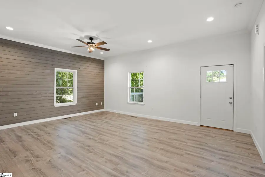 44 4th Avenue, Greenville, SC 29611 - #3