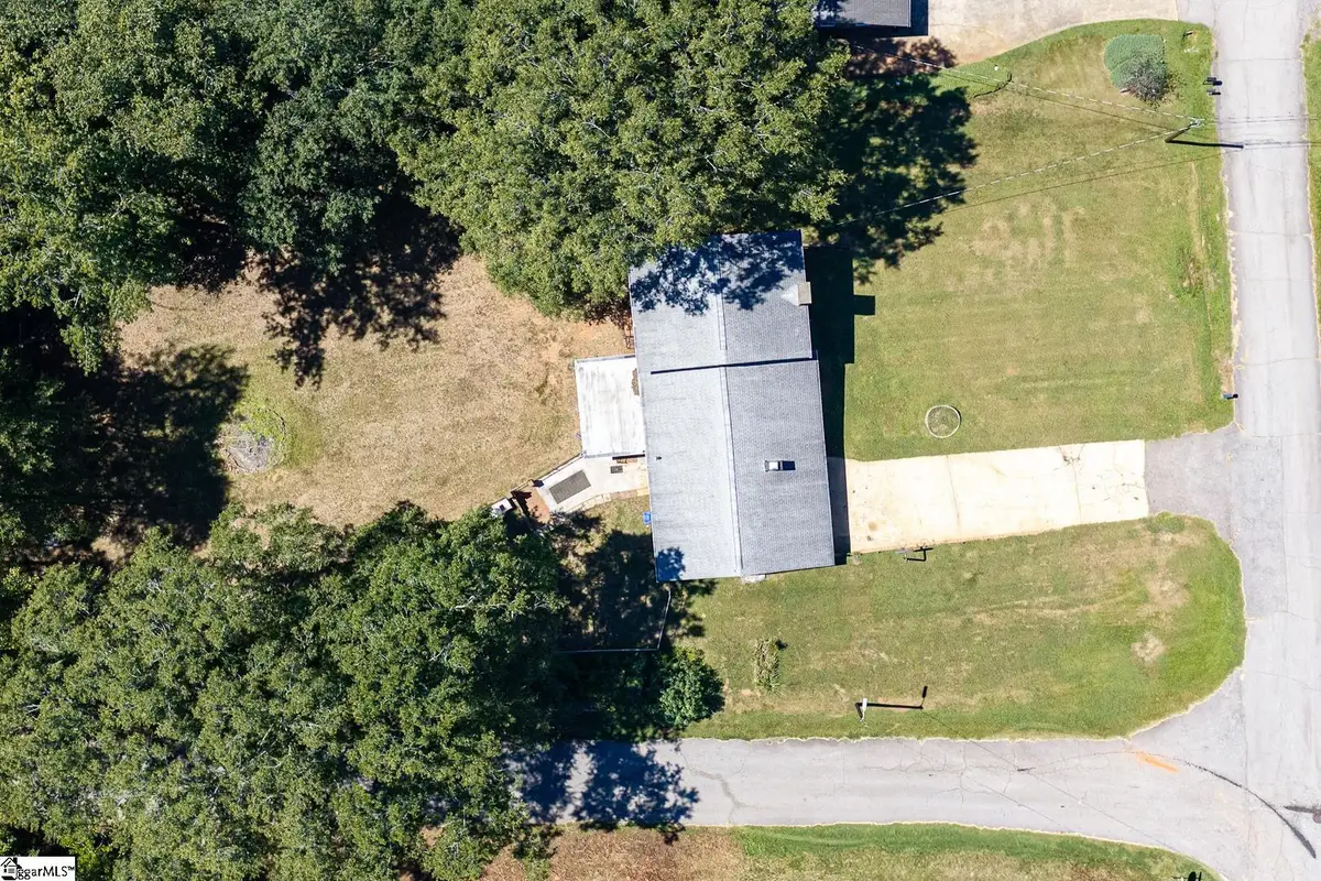 201 Knollview Drive, Greenville, SC 29611 - #1