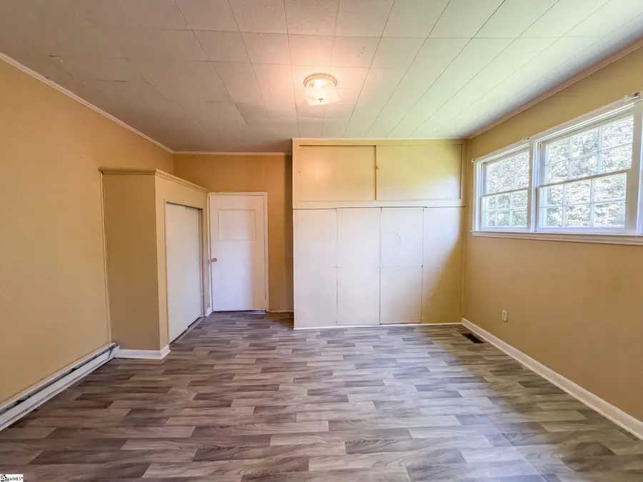 372 Oliver Street, Spartanburg, SC 29303 - #3