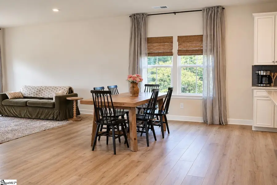 4 Dunroyal Road, Fountain Inn, SC 29644 - #3