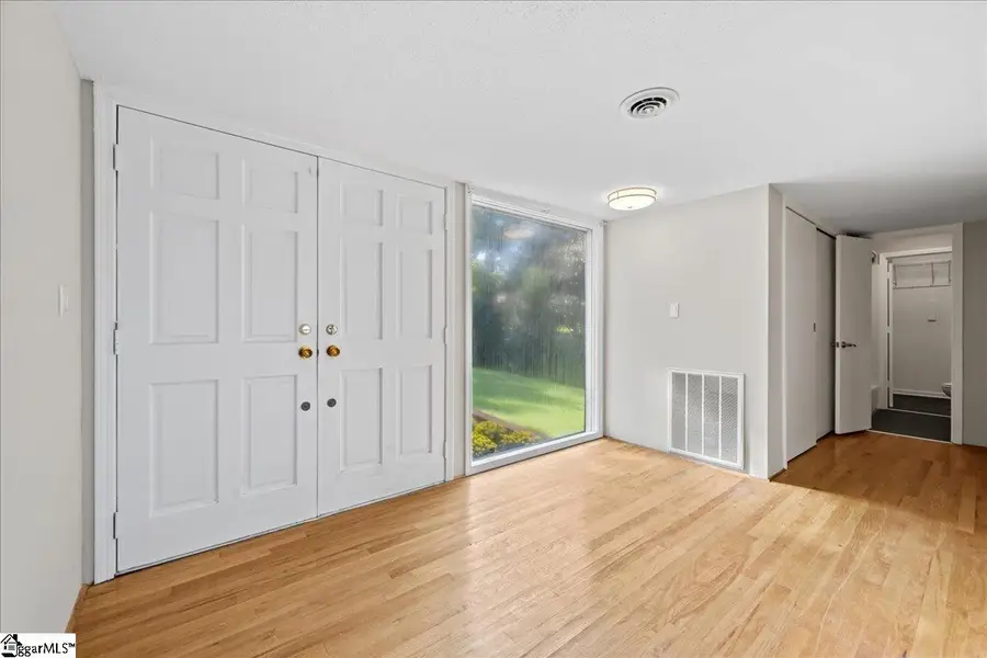136 Shannon Lake Circle, Greenville, SC 29615 - #2