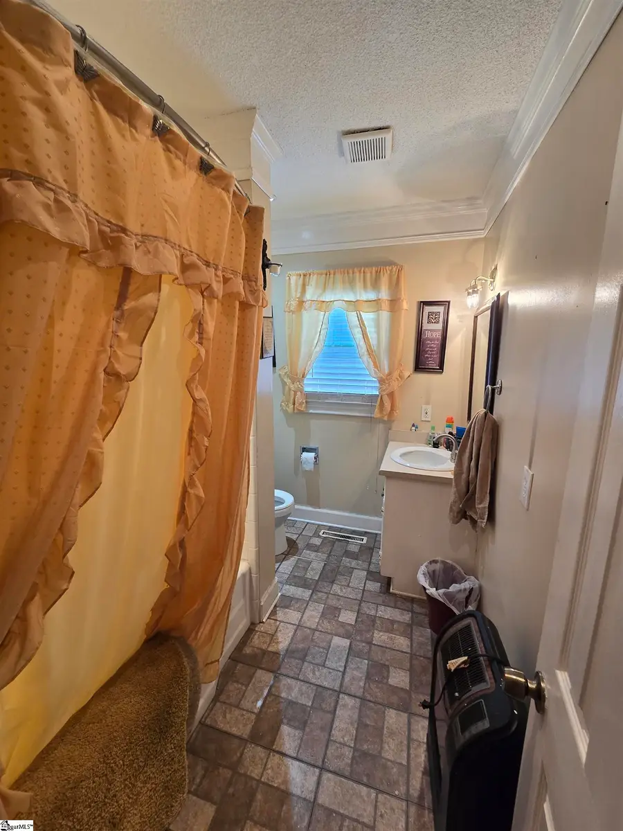 202 W Dorchester Boulevard, Greenville, SC 29605 - #2