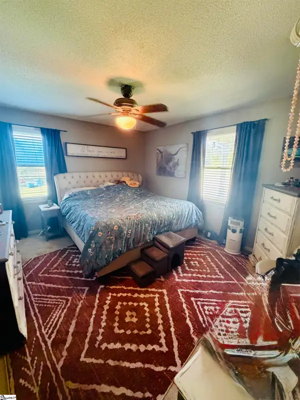 10479 Hwy 101, Gray Court, SC 29645