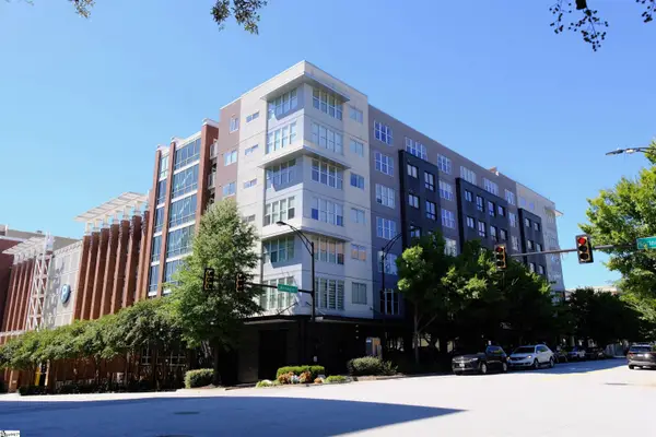 100 E Washington Street #Unit 47, Greenville, SC 29601