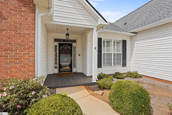 2 Lexington Place Way, Greenville, SC 29615