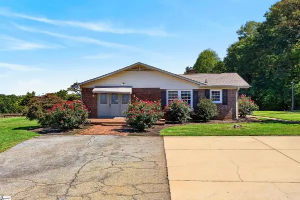 3858 N Highway 101, Greer, SC 29651