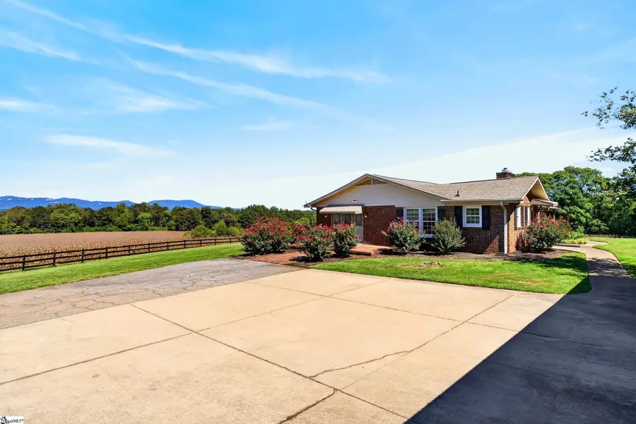 3858 N Highway 101, Greer, SC 29651 - #2