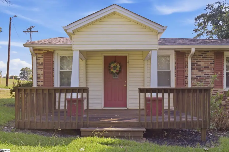 4 Fowler Street, Liberty, SC 29657 - #2