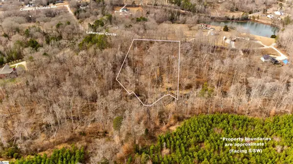218 Lakeview Circle, Woodruff, SC 29388