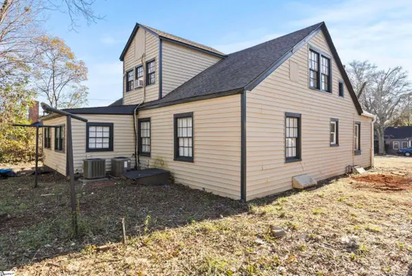 211 California Avenue, Spartanburg, SC 29303