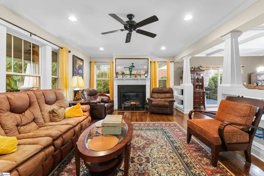 147 W Mountainview Avenue, Greenville, SC 29609 - #3