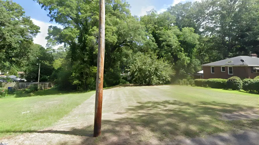 219 Beadle Avenue, Greenwood, SC 29646 - #2