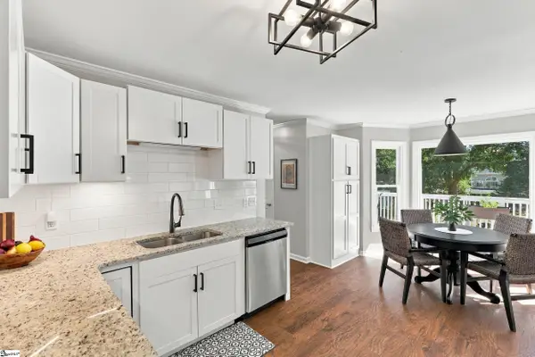 708 Pineapple Pointe Pointe, Greenville, SC 29607