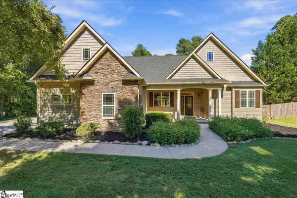 101 C And S Drive, Greer, SC 29651