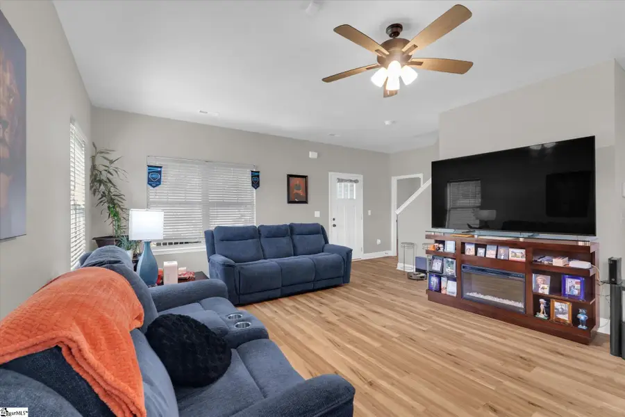 101 N Spencer Street, Duncan, SC 29334 - #3