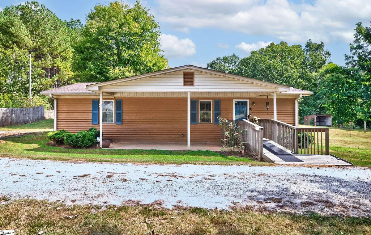 100 Kennel Drive, Fountain Inn, SC 26945 - #1