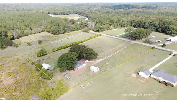 1706 W Georgia Road, Woodruff, SC 29388