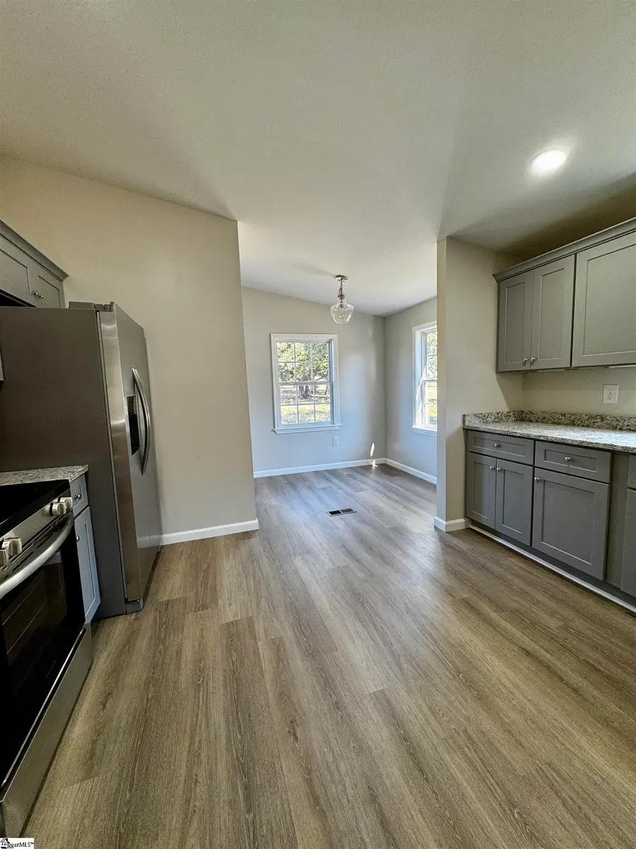 710 E Victor Hill Road, Duncan, SC 29334 - #2
