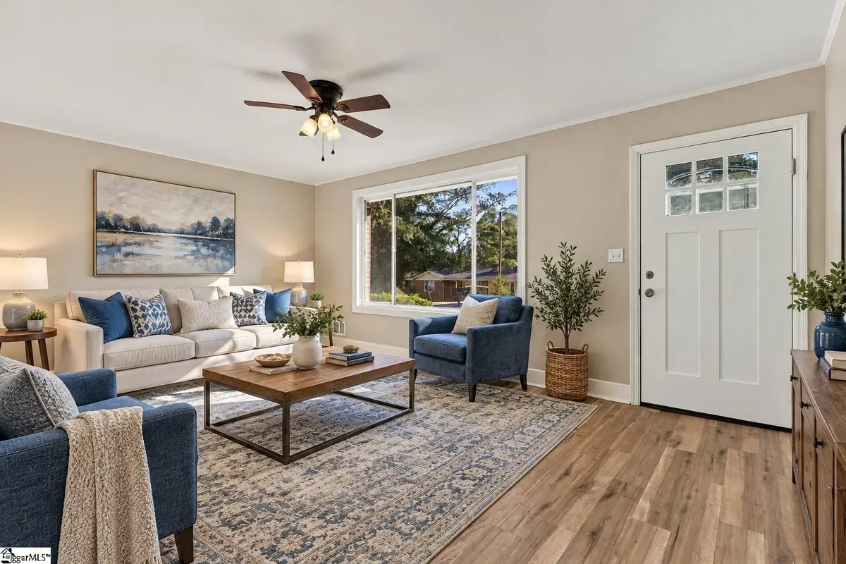 15 Knox Street, Greenville, SC 29605 - #1