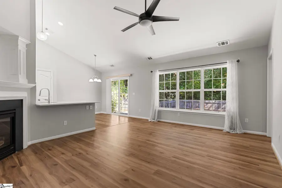 12 Knoll Ridge Drive, Greer, SC 29650 - #2