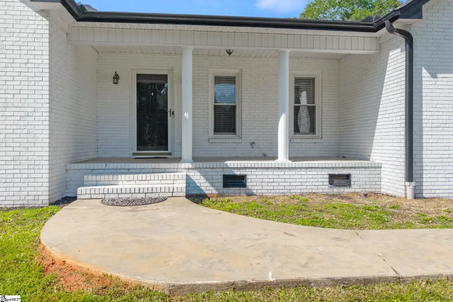 211 N Catherine Street, Pickens, SC 29671 - #2