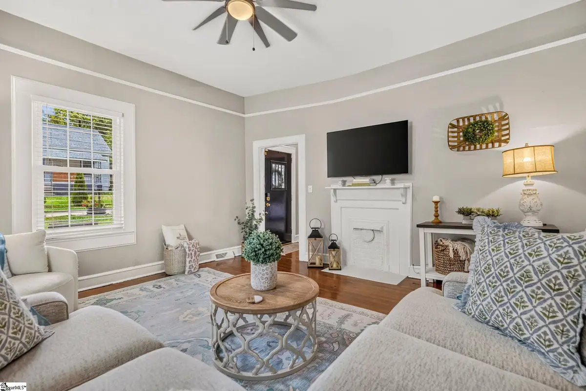 207 Woodside Circle, Simpsonville, SC 29681 - #1