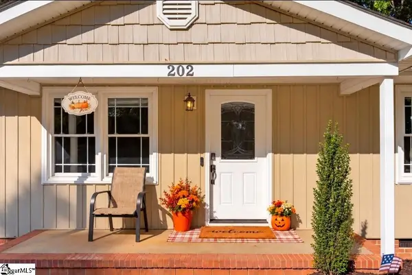 202 Hemlock Avenue, Anderson, SC 29625