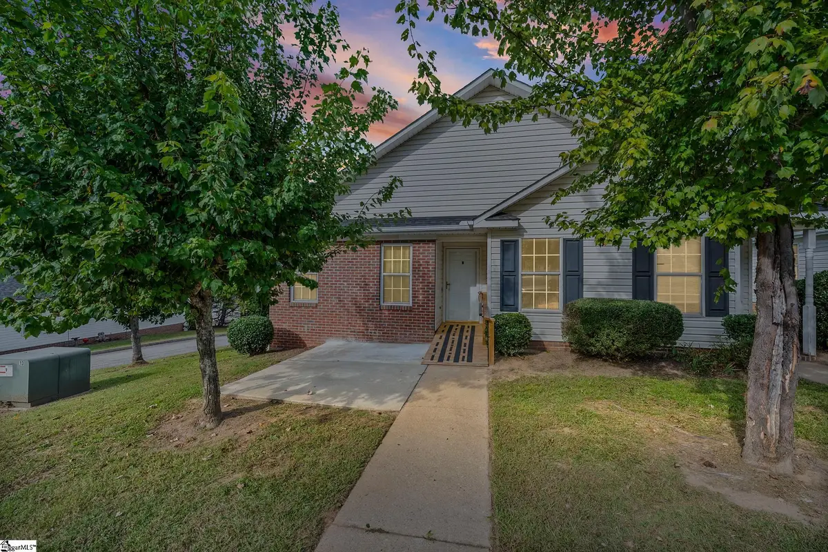 553 Memorail Drive Extension #Unit M, Greer, SC 29651 - #1