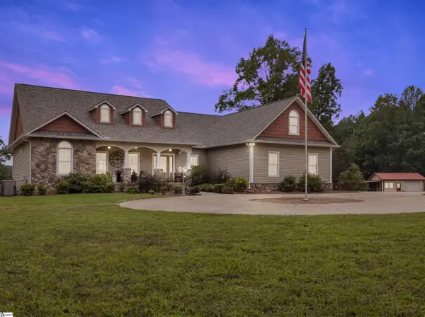 27 Troy Lane, Tryon, NC 28782