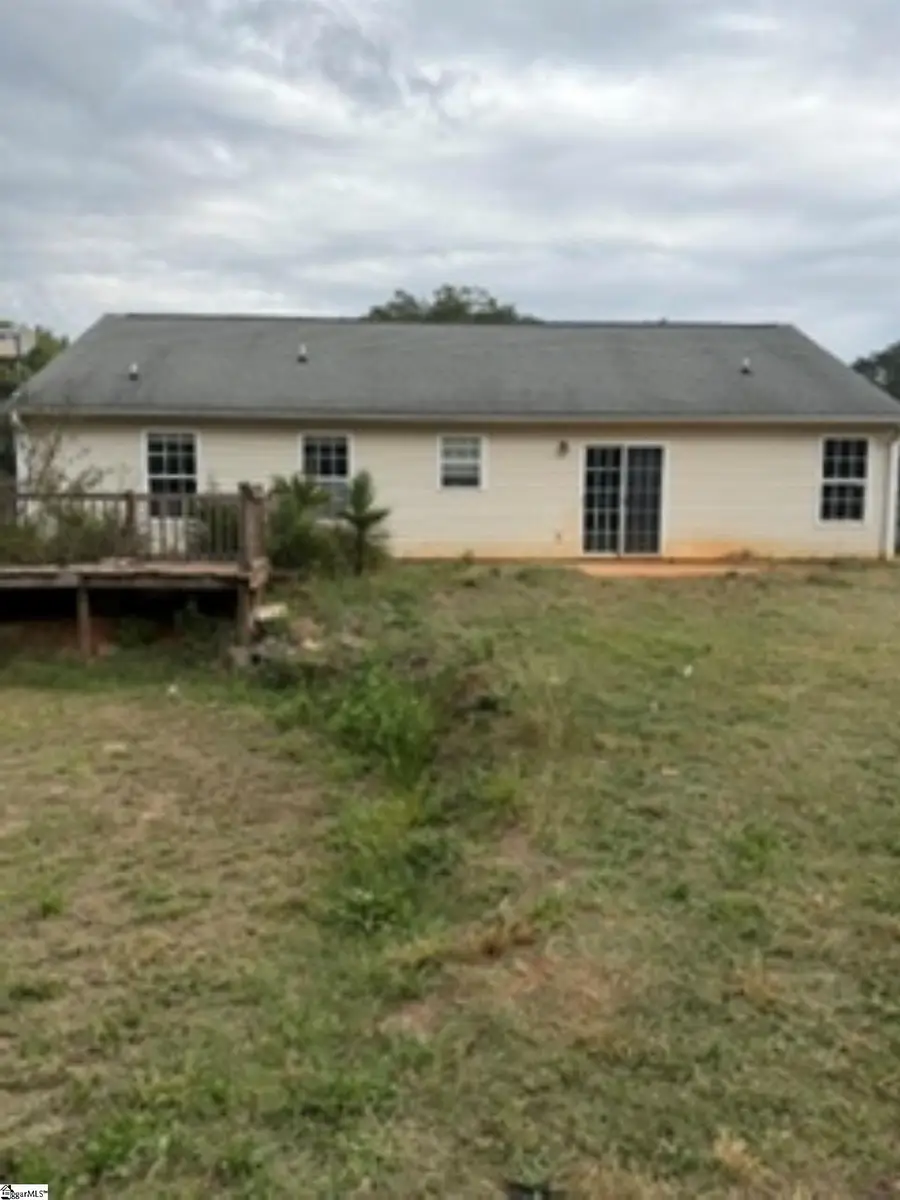 107 Ridgecrest Way, Williamston, SC 29697 - #2
