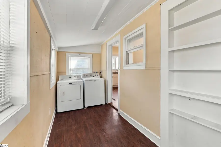 105 S 6th Street, Easley, SC 29640 - #3