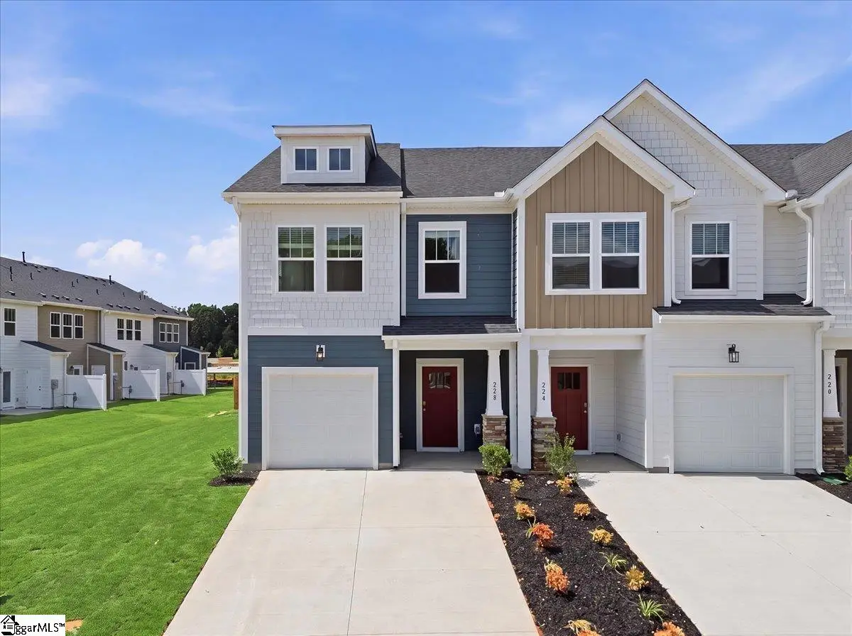 228 Ridgelea Street, Fountain Inn, SC 29644 - #1
