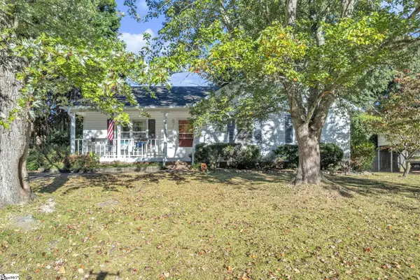 405 Oakcreek Drive, Easley, SC 29642