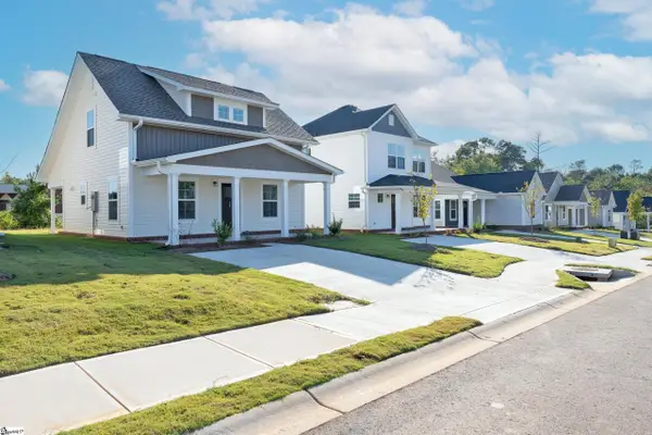 17 Thorndike Way, Greenville, SC 29617