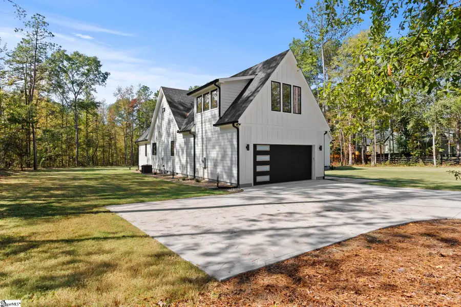310 S Nelson Drive, Fountain Inn, SC 29644 - #3