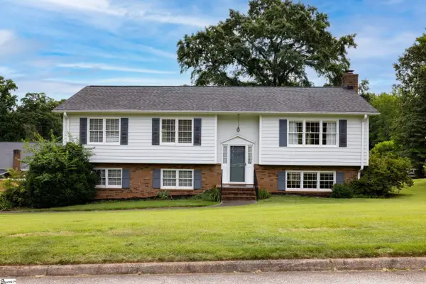 26 Field Stone Place, Greenville, SC 29615