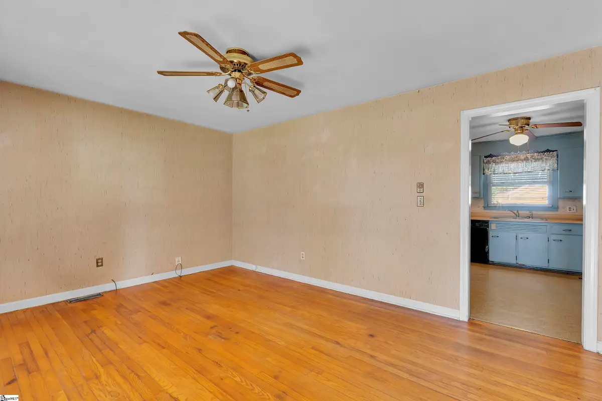 9 Clemson Avenue, Greenville, SC 29611 - #1