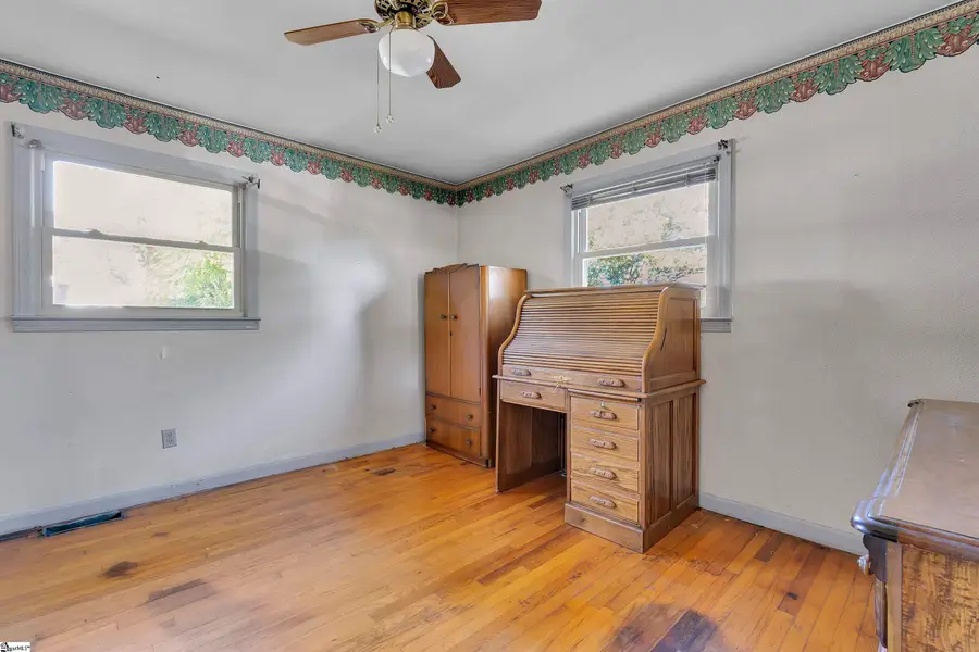 9 Clemson Avenue, Greenville, SC 29611 - #3