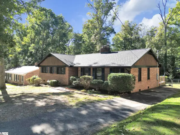 26 Pine Creek Court, Greenville, SC 29605-3443