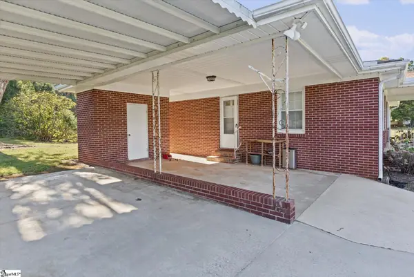 747 Lusk Road, Six Mile, SC 29682