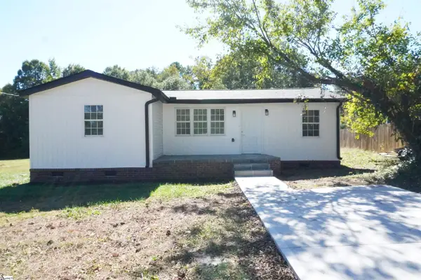 12 Scott Drive, Greenville, SC 29611