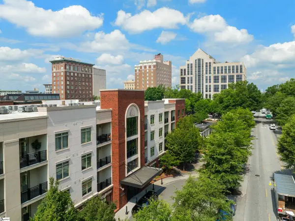 98 E Mcbee Avenue #Unit 107, Greenville, SC 29601